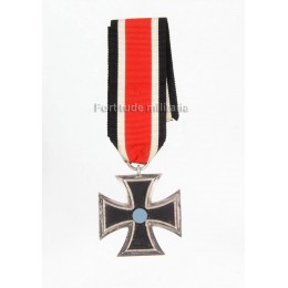 Croix de fer de seconde classe "122"