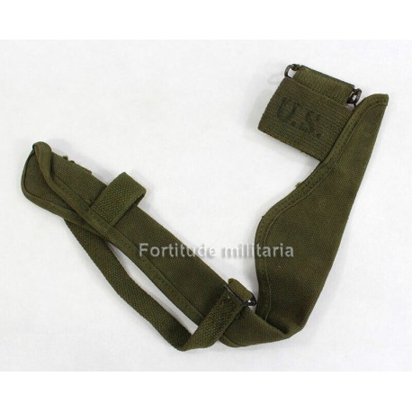 U.S. Pick mattock web carrier