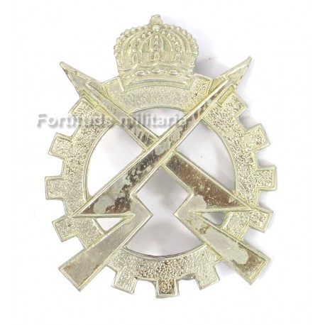 Belgium army cap insignia